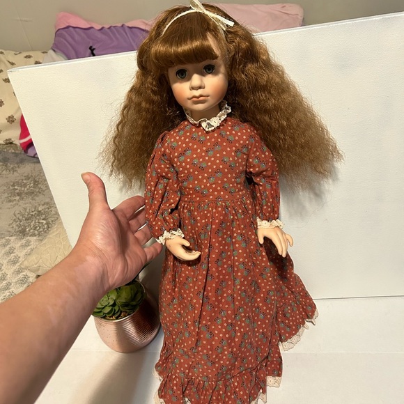 Vintage Classic Red Floral Dress Doll - Picture 3 of 7